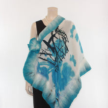 Load image into Gallery viewer, Vibrant blue white shawl #228-32