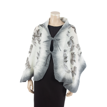 Load image into Gallery viewer, Linked grey scarf #168-27