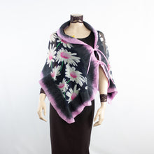 Load image into Gallery viewer, Linked white flowers scarf #168-11