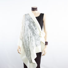 Charger l'image dans la galerie, Exclusive white flowers silk shawl #268-3