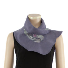 Load image into Gallery viewer, Small scarf with button