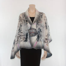 Load image into Gallery viewer, Vibrant lily grey shawl #210-30

