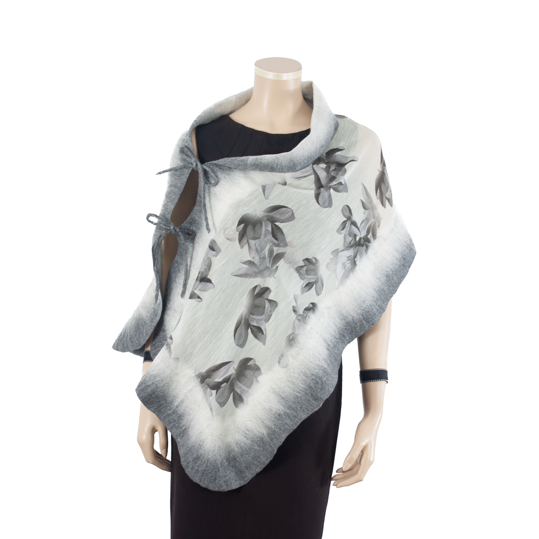 Linked grey scarf #140-27