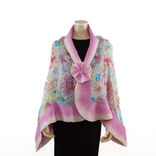 Charger l&#39;image dans la galerie, Vibrant pink flowers shawl #210-12
