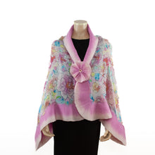 Charger l&#39;image dans la galerie, Vibrant pink flowers shawl #218-12
