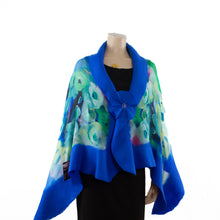 Charger l&#39;image dans la galerie, Vibrant blue flowers shawl #218-5
