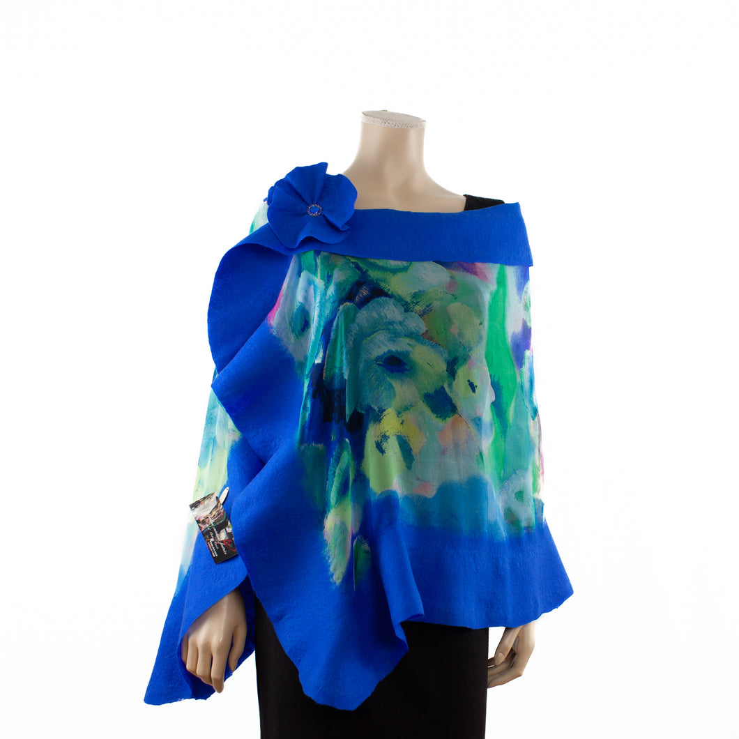 Vibrant blue flowers shawl #210-5