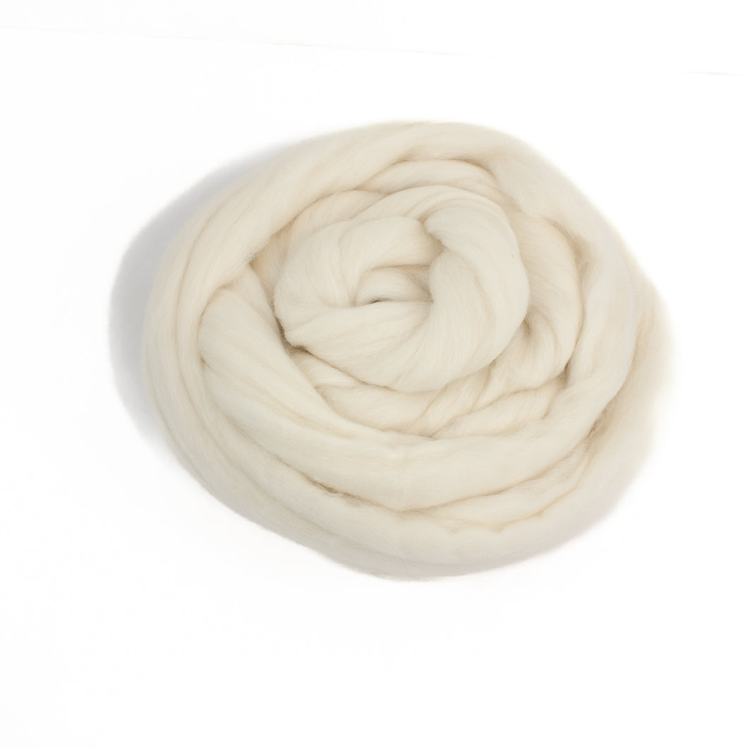 Extrafine merino wool, tops, 19 microns, White